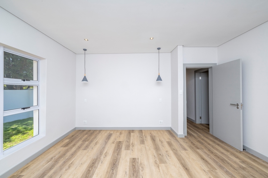 4 Bedroom Property for Sale in Welgemoed Western Cape